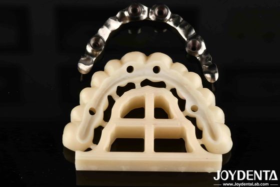 खरीदें उत्कृष्ट जैव संगतता के साथ पूर्ण जिरकोनिया के दाग के लिए उच्च प्रतिरोध उच्च संक्षारण प्रतिरोध ऑनलाइन निर्माण